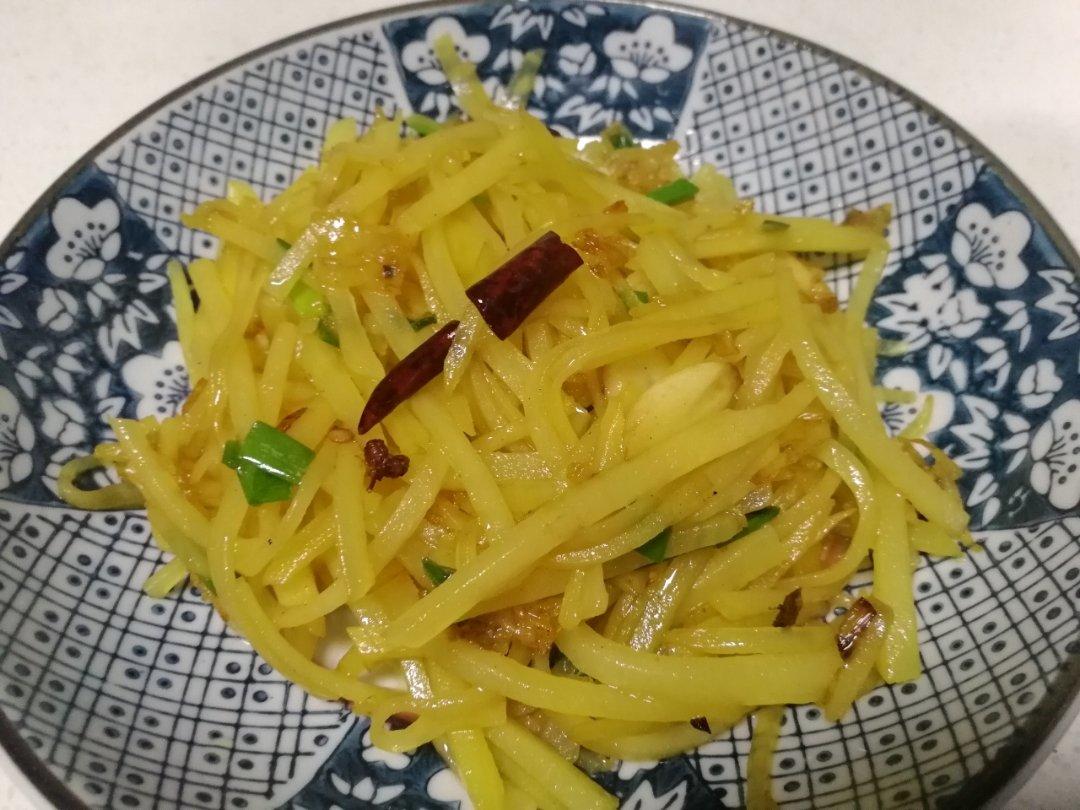 在家也能做出馆子味儿的醋溜/炝炒/酸辣土豆丝（就是那道看似简单，实则步步玄机的土豆丝）