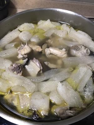 竹荪鸡汤+鸡汤豆腐皮的做法 步骤7