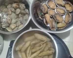 红烧鲍鱼，秋葵蛏子，文蛤蒸蛋的做法 步骤1