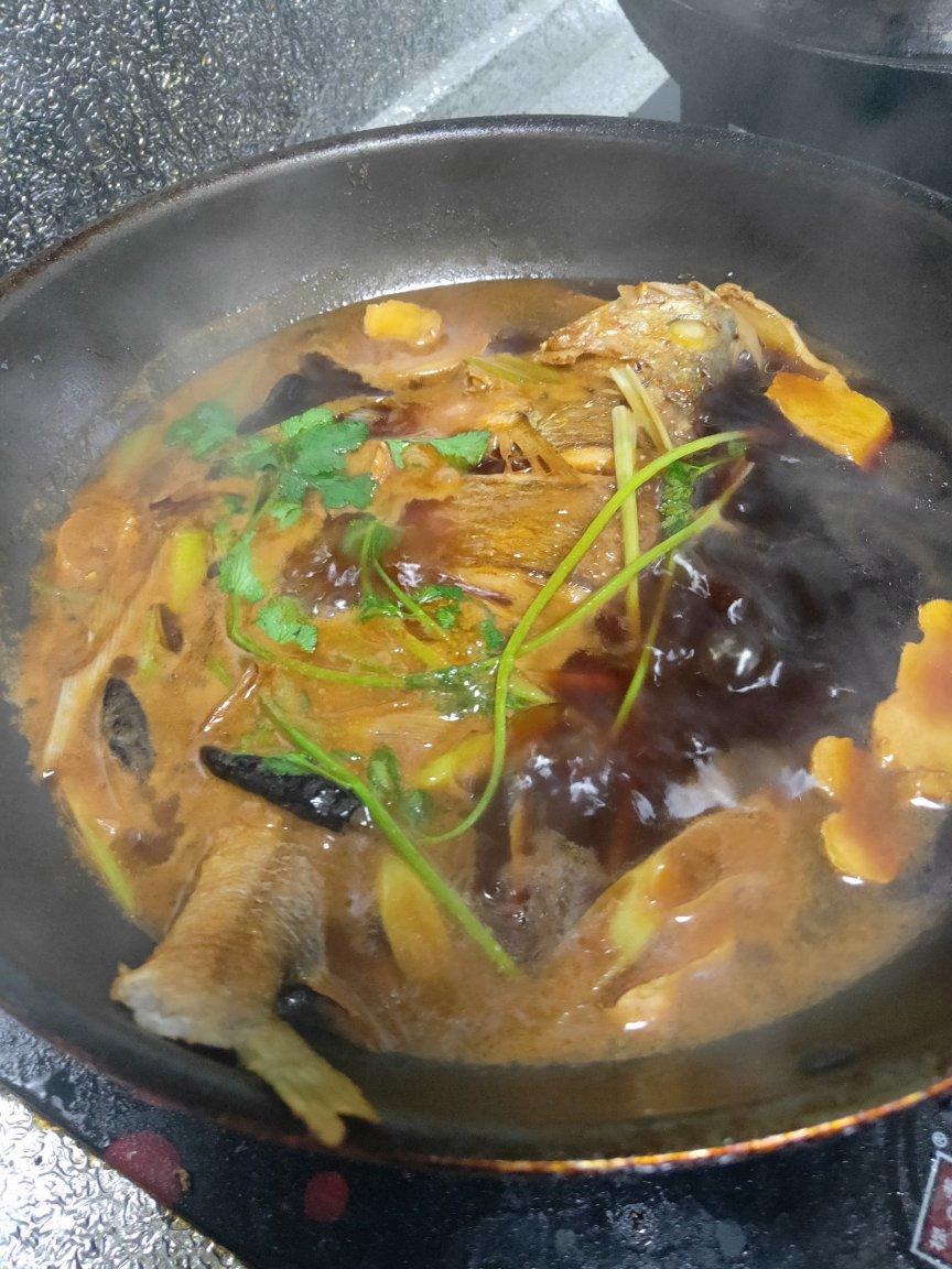 红烧黄花鱼