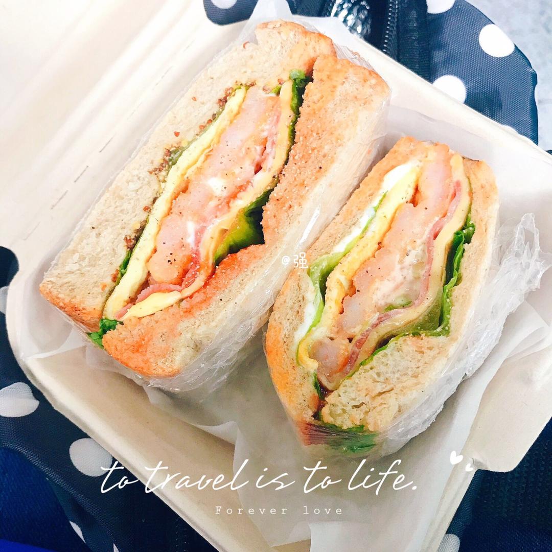 如何做超厚的沼三明治~详细tip！牛油果鸡蛋午餐肉三明治~