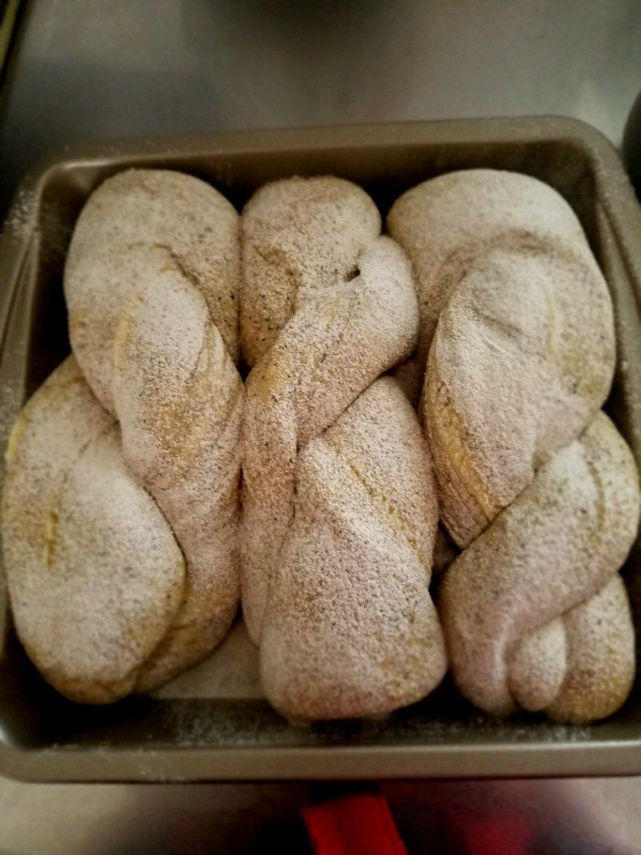 伯爵杏仁乳酪卷