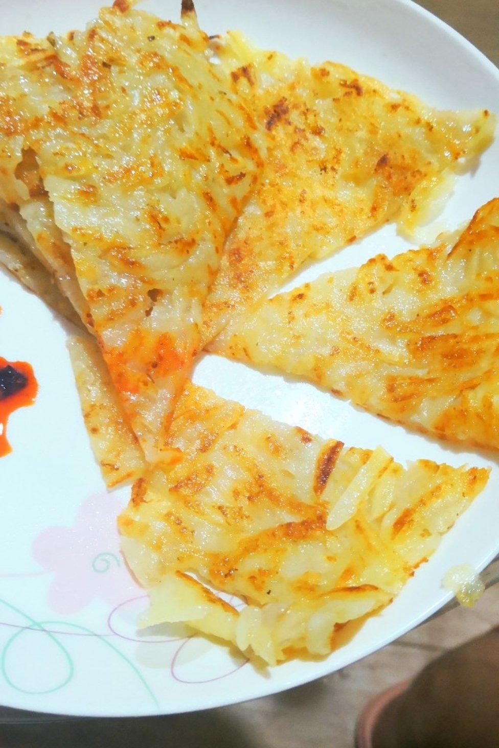 用最平凡的土豆做一道上档次的名菜丨干煸土豆丝 · 圆满素食