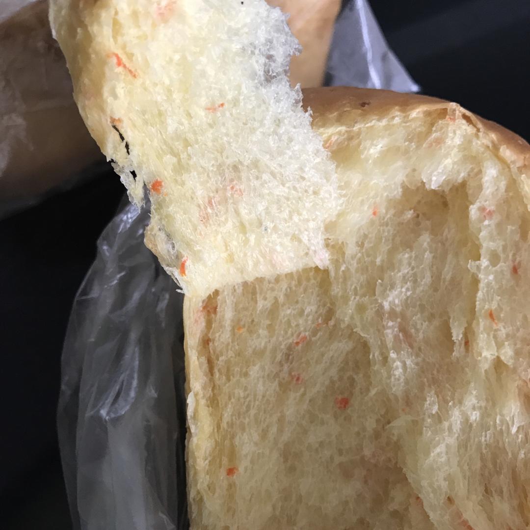 一次整形的超软胡萝卜奶酪吐司（波兰酵头）