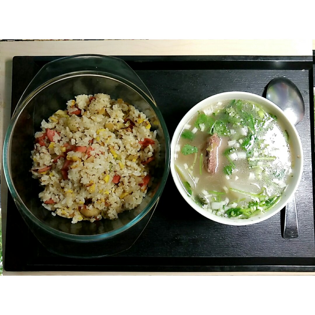 香肠炒饭