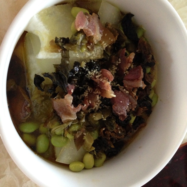 客家甜梅菜豆干丝蒸冬瓜