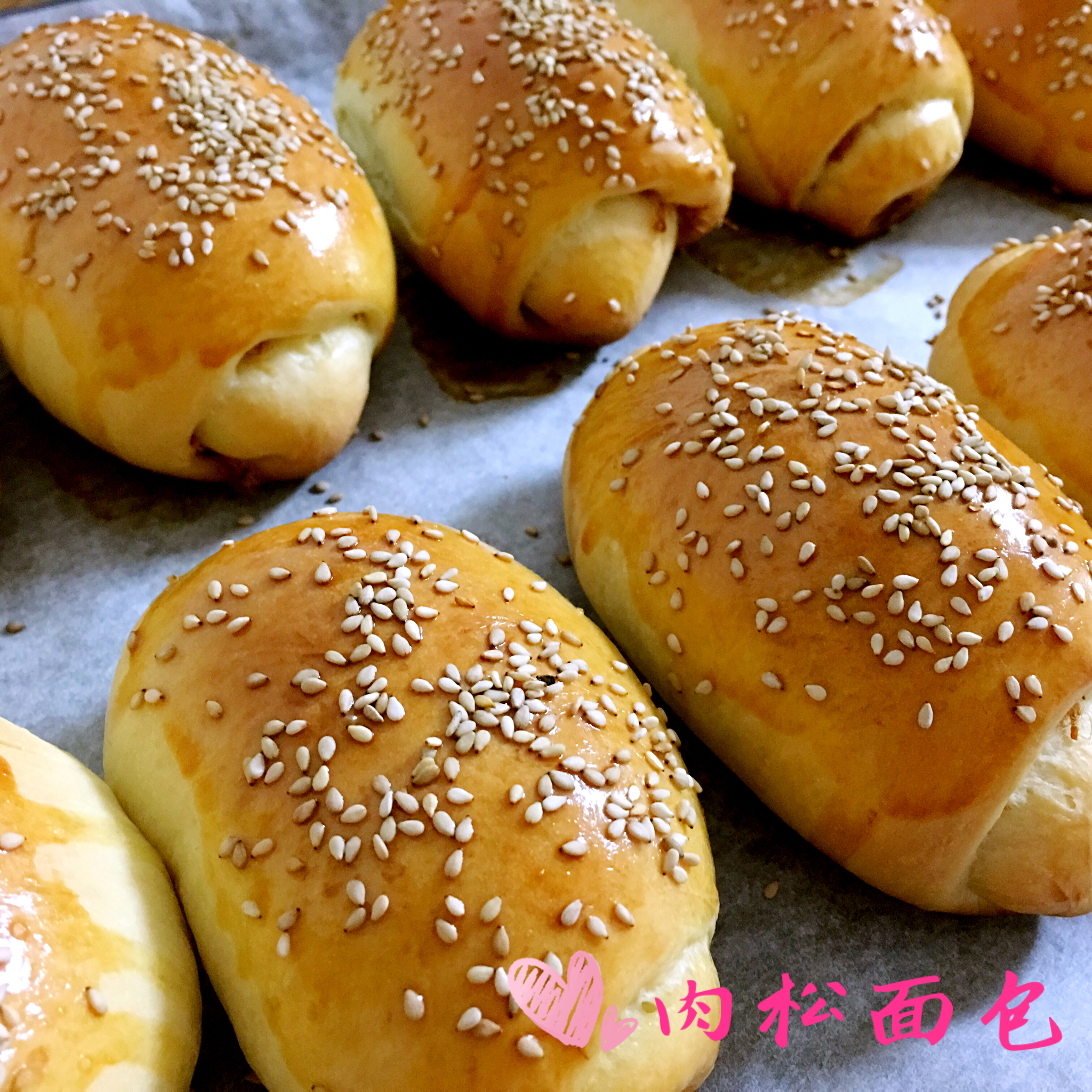 肉松面包：春日里的第一款DIY面包