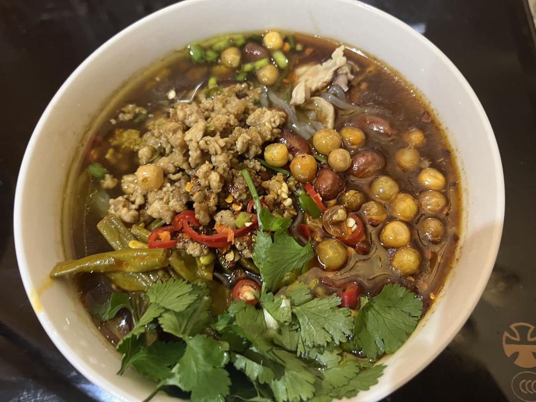 堂妈小厨——超好吃的酸辣粉