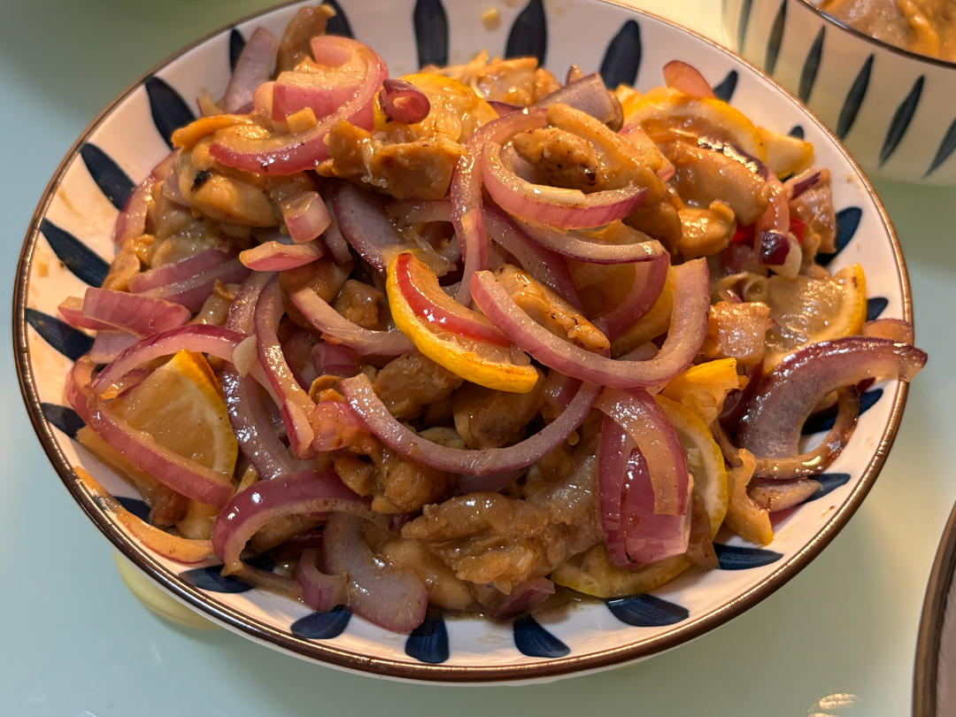 柠檬鸡腿肉(超下饭超简单）