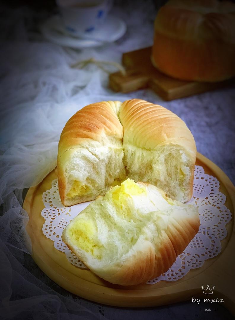 香香奶酥毛线球面包