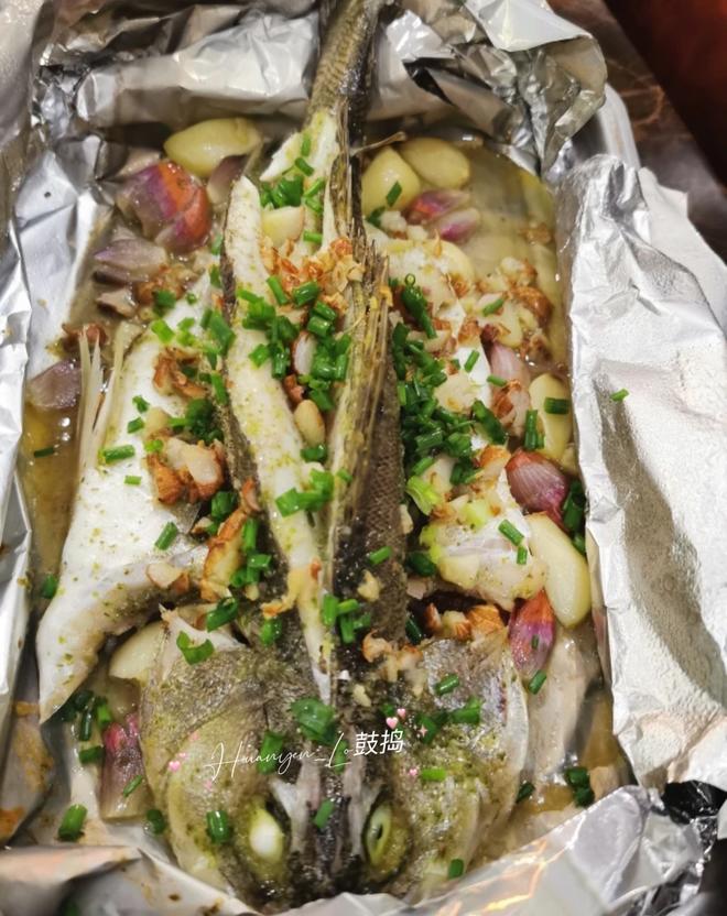 中式-沙姜锡纸烤鲈鱼的做法