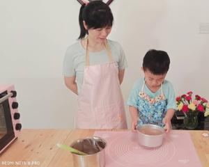 巧克力戚风蛋糕🍫亲子教程版(6寸👦儿童简单版)的做法 步骤10
