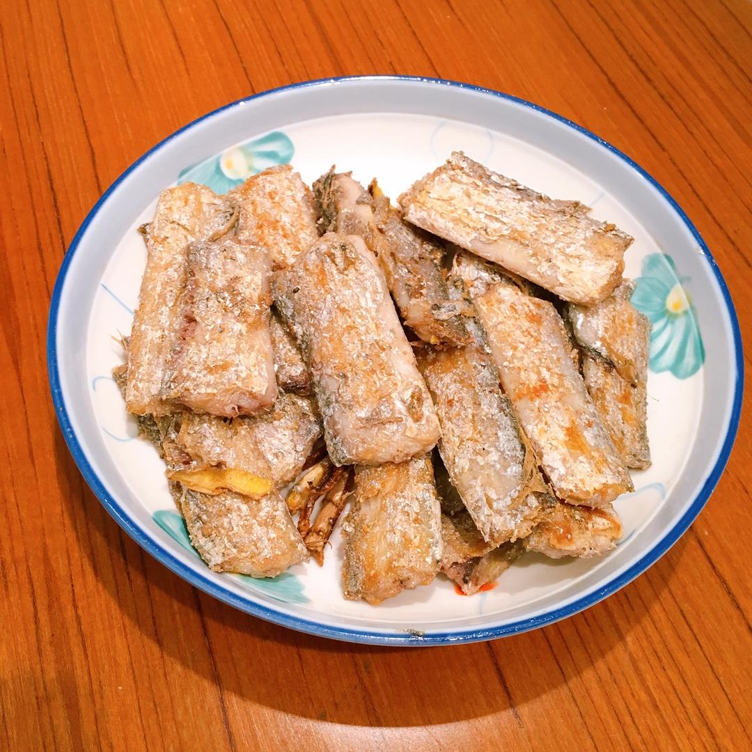 家常干煎带鱼