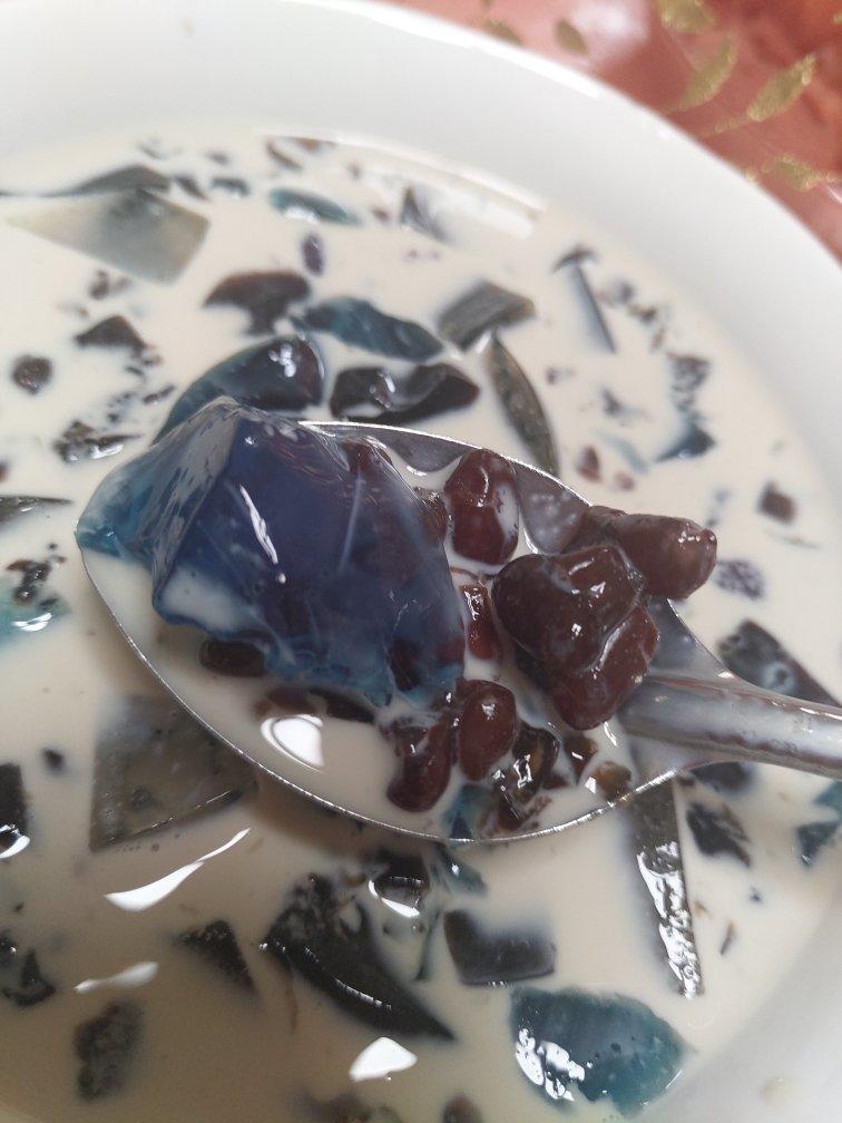 简易自制凉粉烧仙草