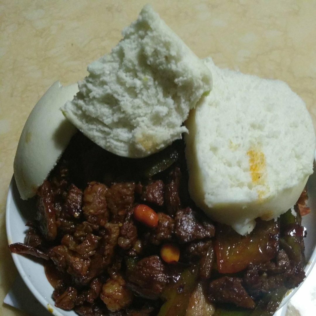 青椒炒牛腩