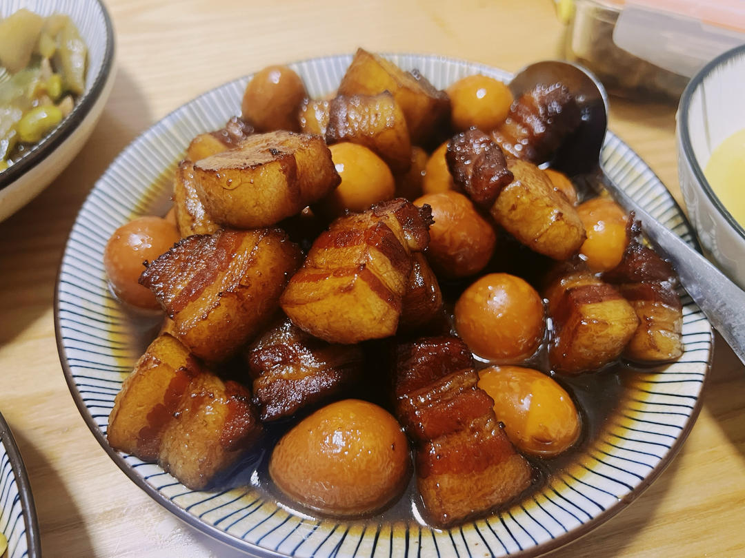 私房红烧肉 垂涎三尺软糯无比