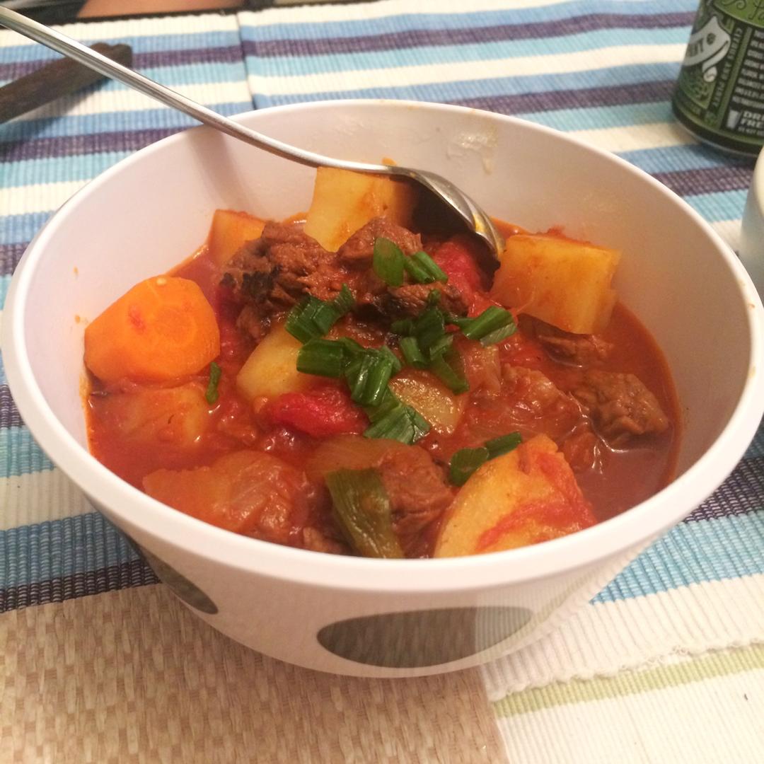 土豆炖牛肉