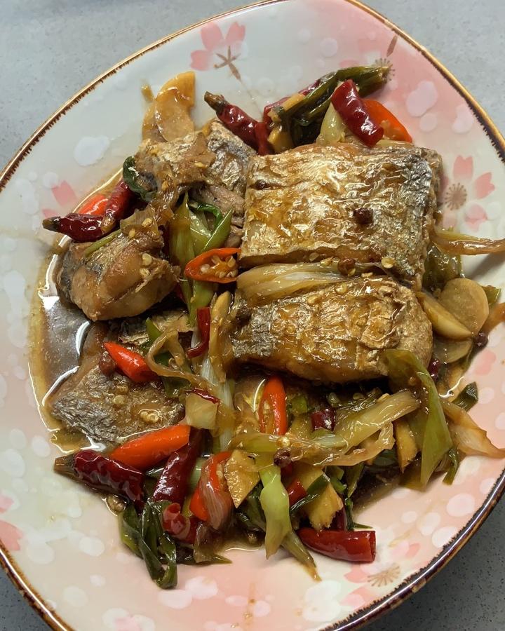 红烧带鱼