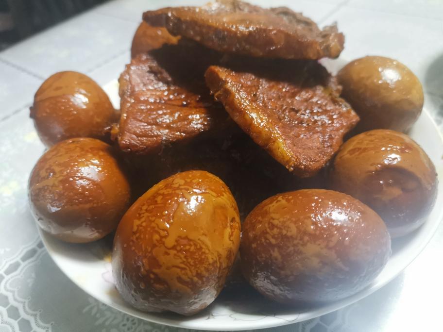 红烧大排鸡蛋的做法