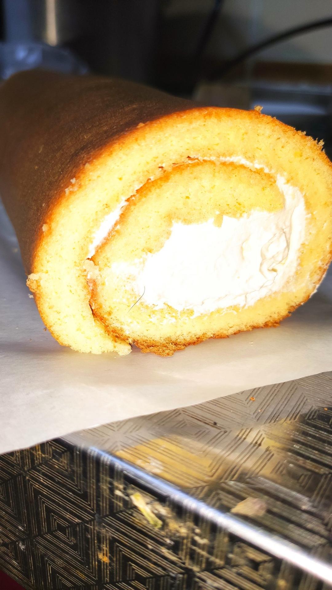 芒果蛋糕卷（详细的小四卷制作视频）