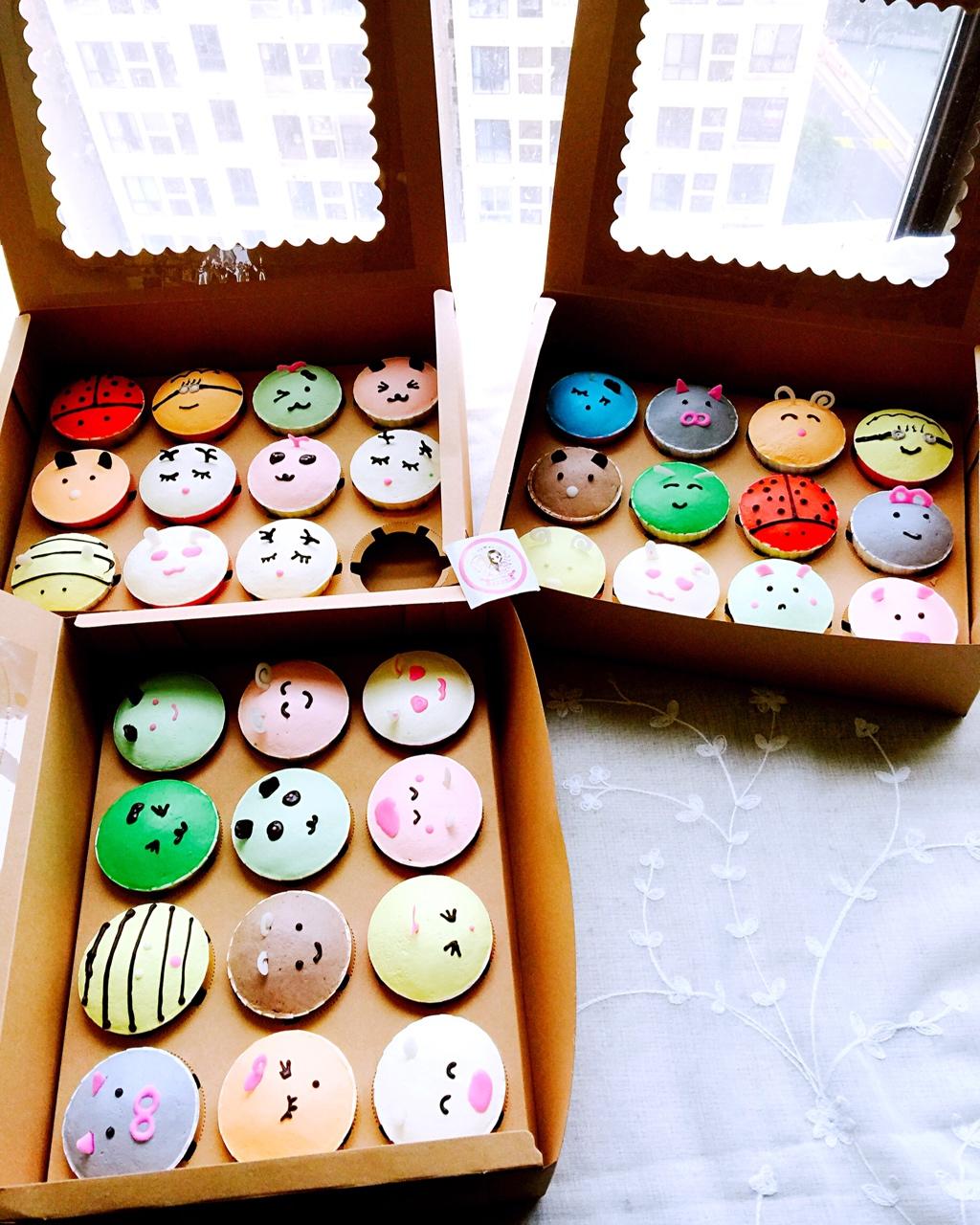 戚风小纸杯蛋糕