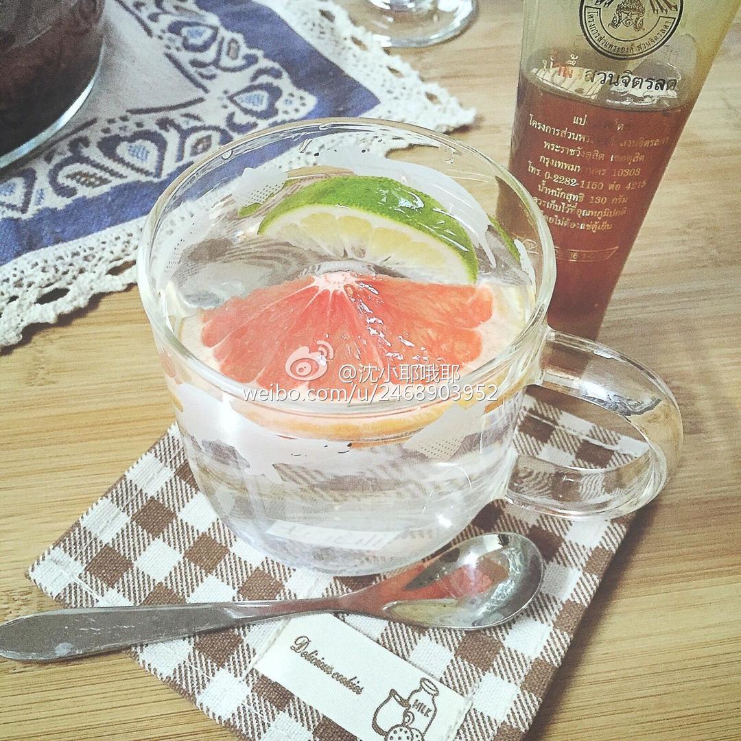 青柠西柚水