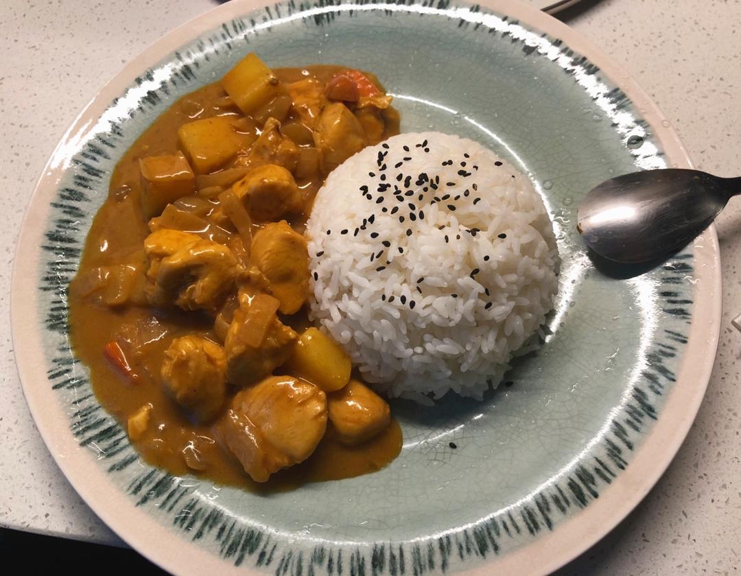 零失败日式咖喱鸡肉饭！！最正宗日本家庭做法！简单又好吃！