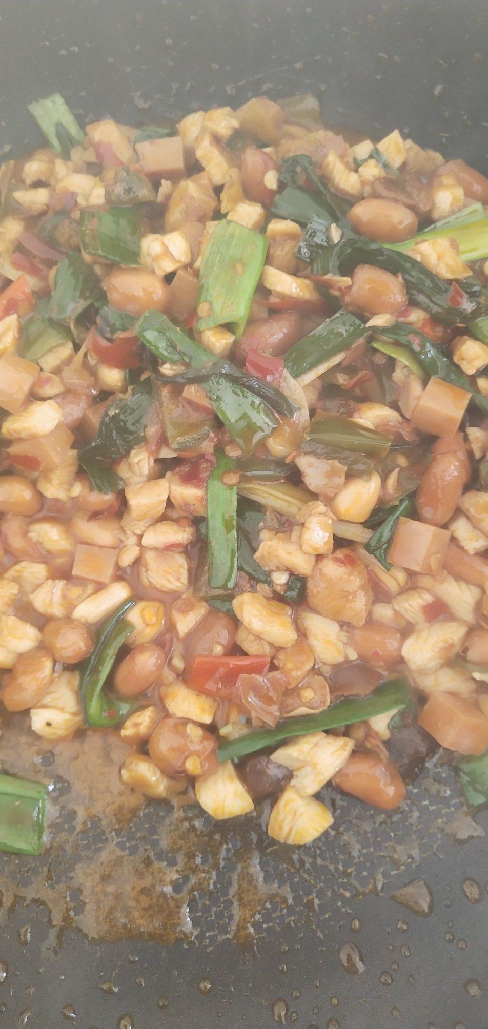 宫爆鸡丁（土豆控）