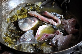 水煮酸菜鱼的做法 步骤4