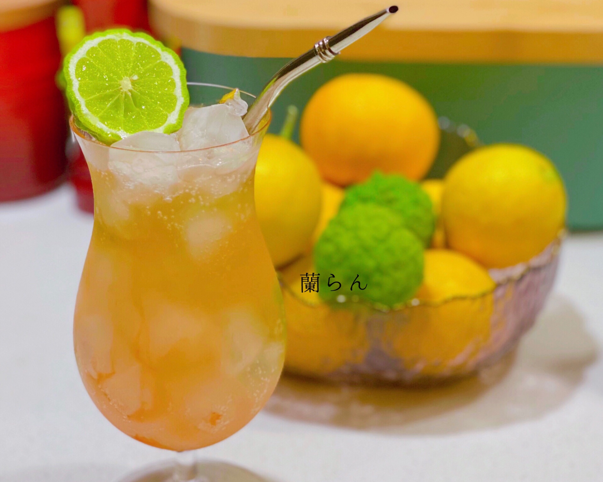 超简单又好喝的Lemon,Lime&Bitters的做法
