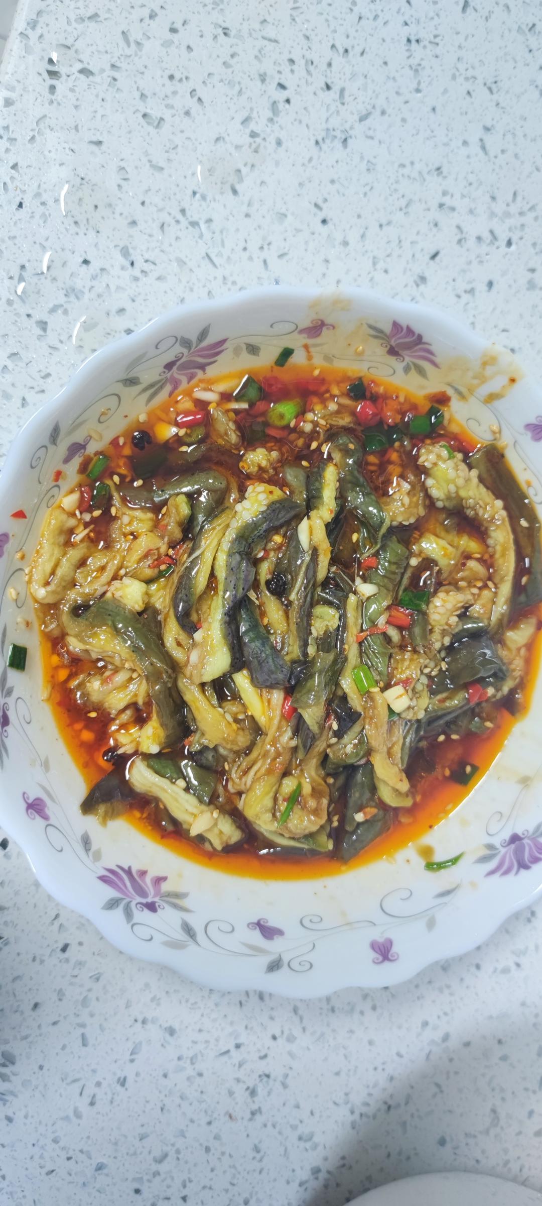 凉拌茄子这样做，堪称米饭杀手