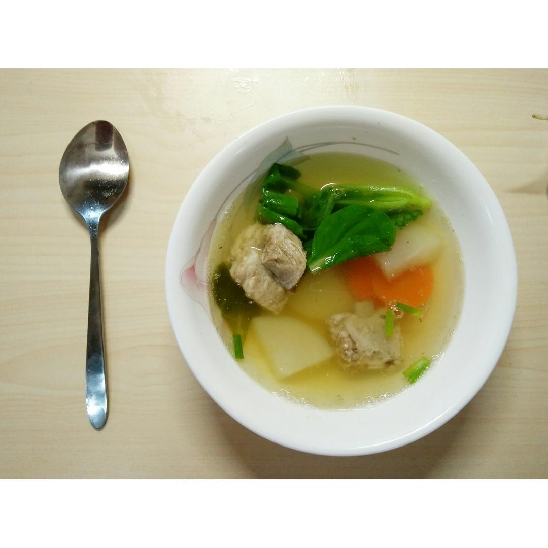 胡萝卜排骨汤