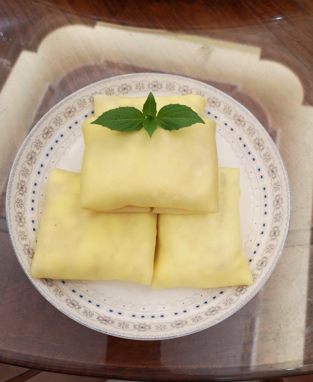 芒果班戟+港式奶茶