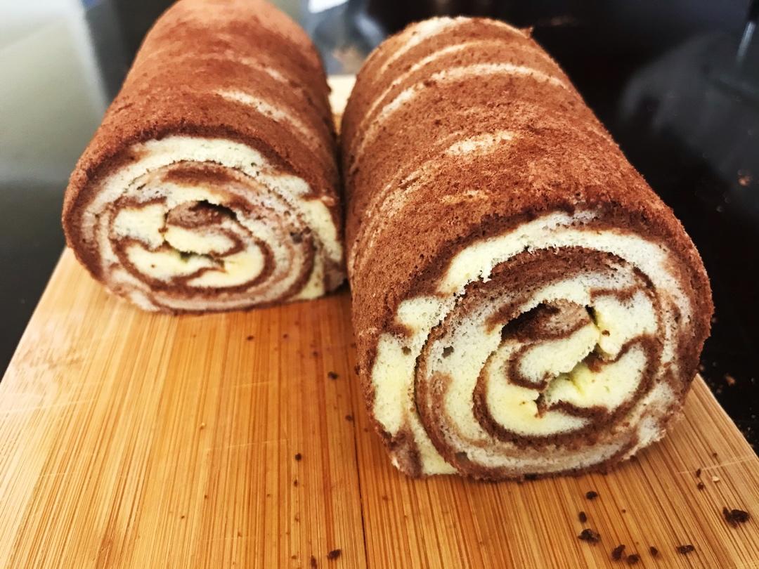 鲥鱼有刺做的可可戚风蛋糕卷