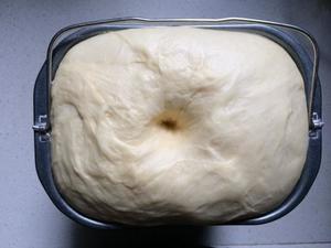 椰蓉葡萄干面包的做法 步骤4