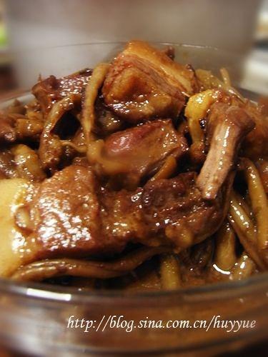 干豆角炖五花肉的做法