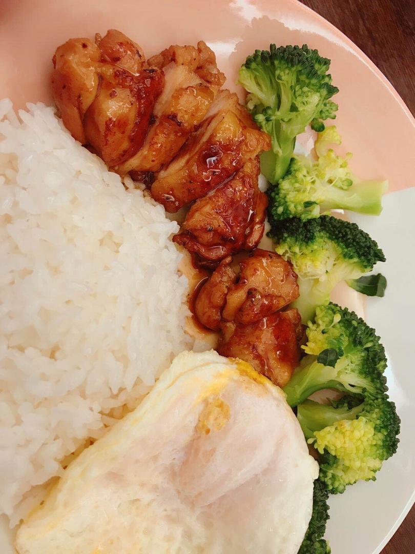 照烧鸡腿饭