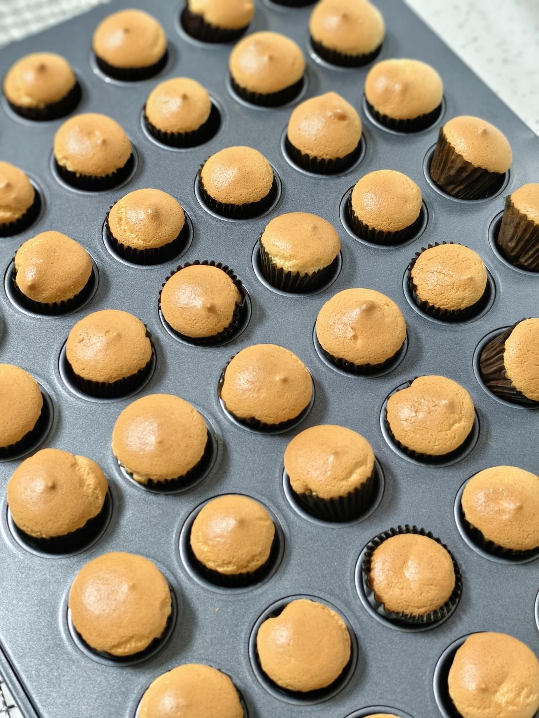 视频👶一口一个｜超可爱｜原味｜mini宝宝小蛋糕｜48连24连通用