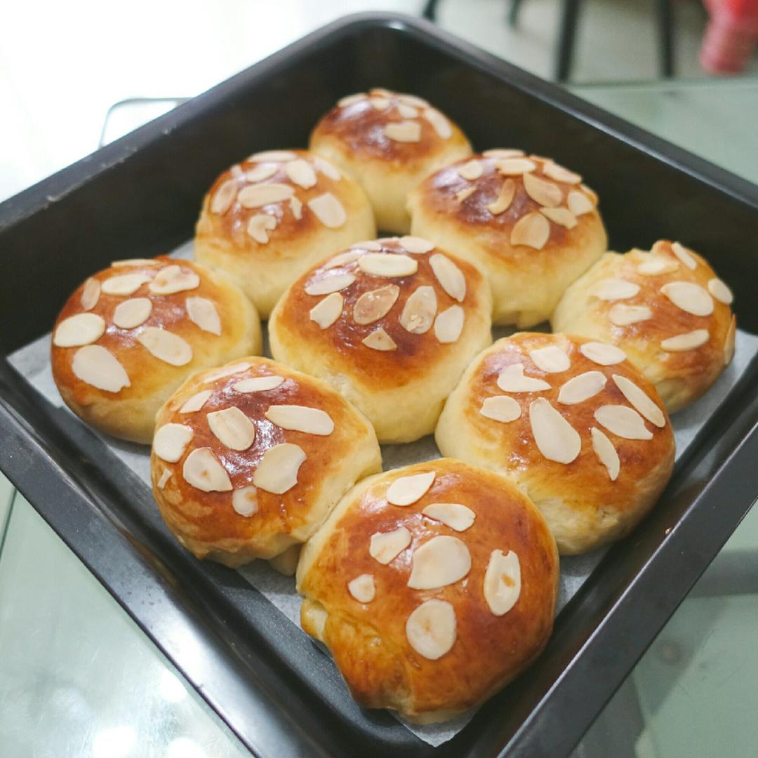 鲜奶油小餐包（一次发酵）