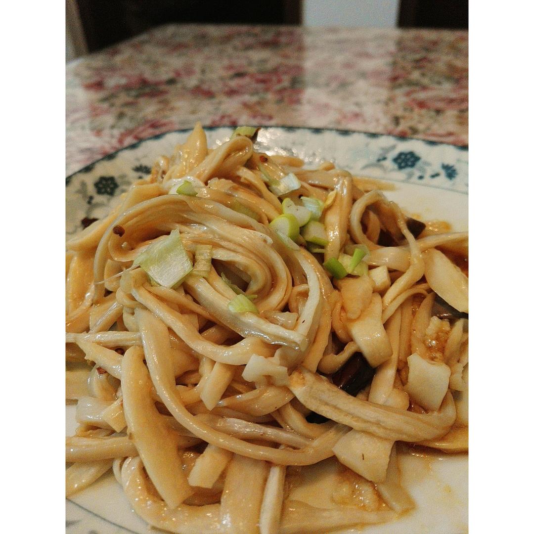 手撕杏鲍菇