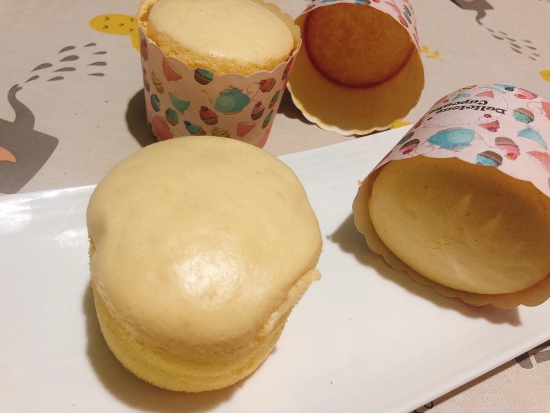 炼乳纸杯蛋糕