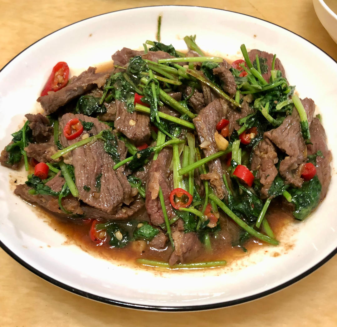 香菜牛肉