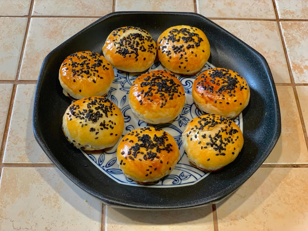 【鲜肉月饼】秋天的第一颗月饼，一口爆汁，酥香掉渣！