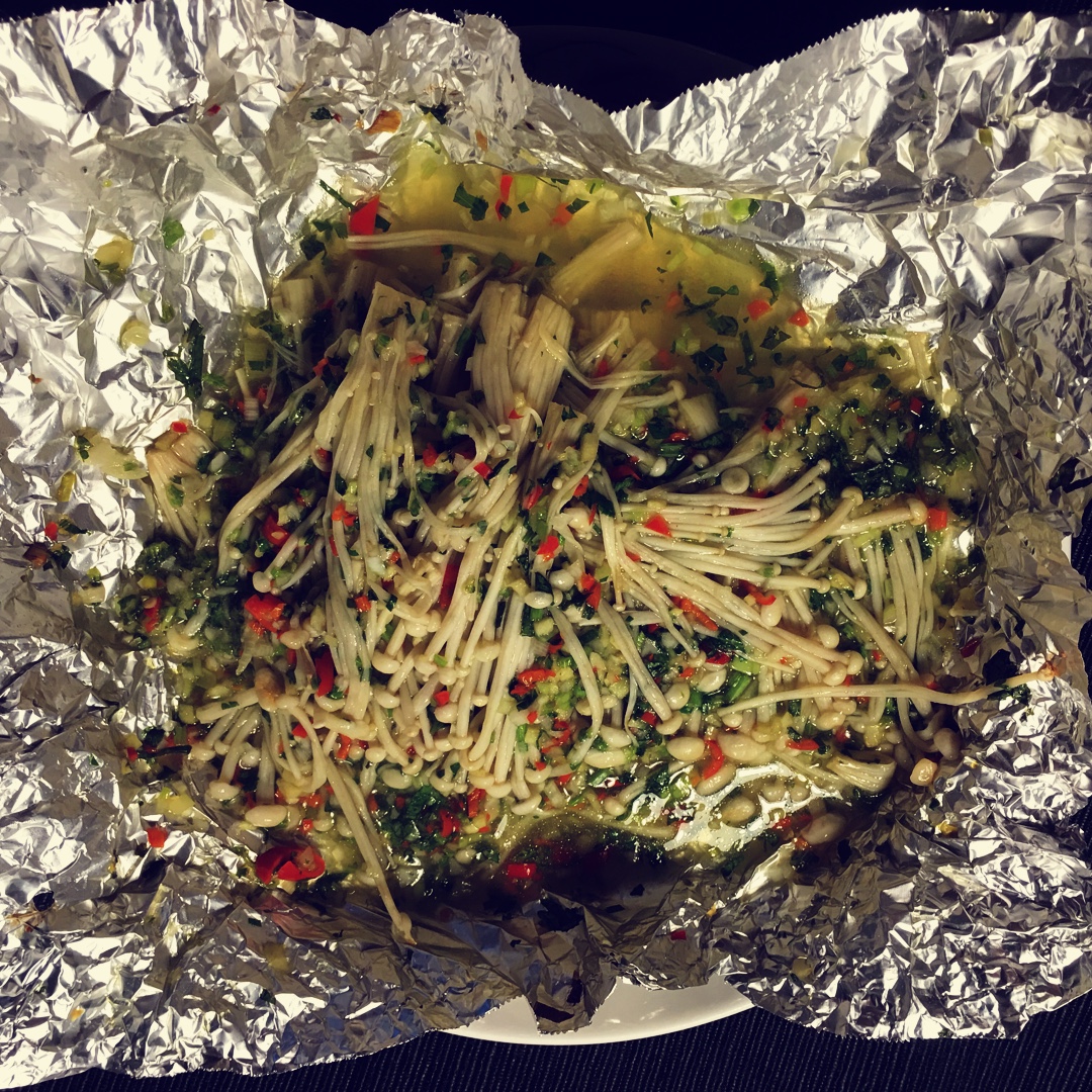 bette329做的锡纸包烧金针菇