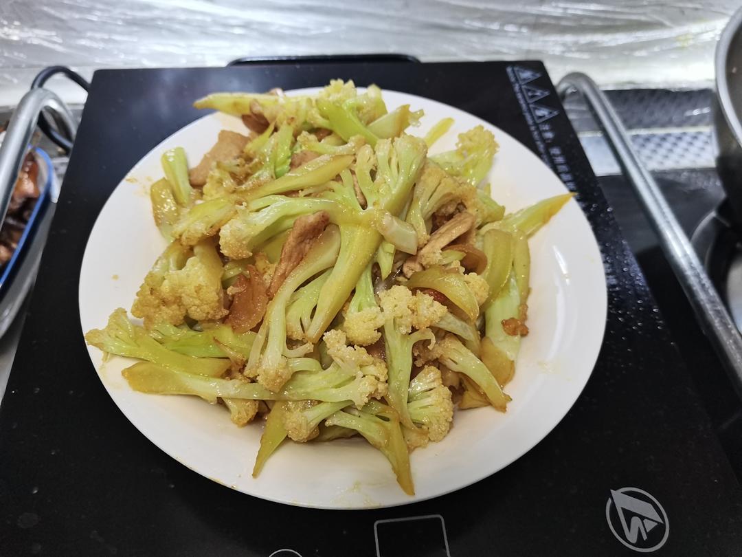 和饭店一个味道的干锅花菜