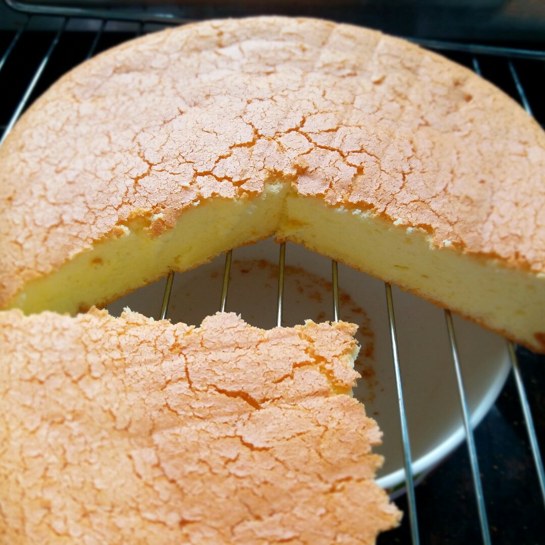 烤箱做蛋糕（戚风蛋糕的做法）