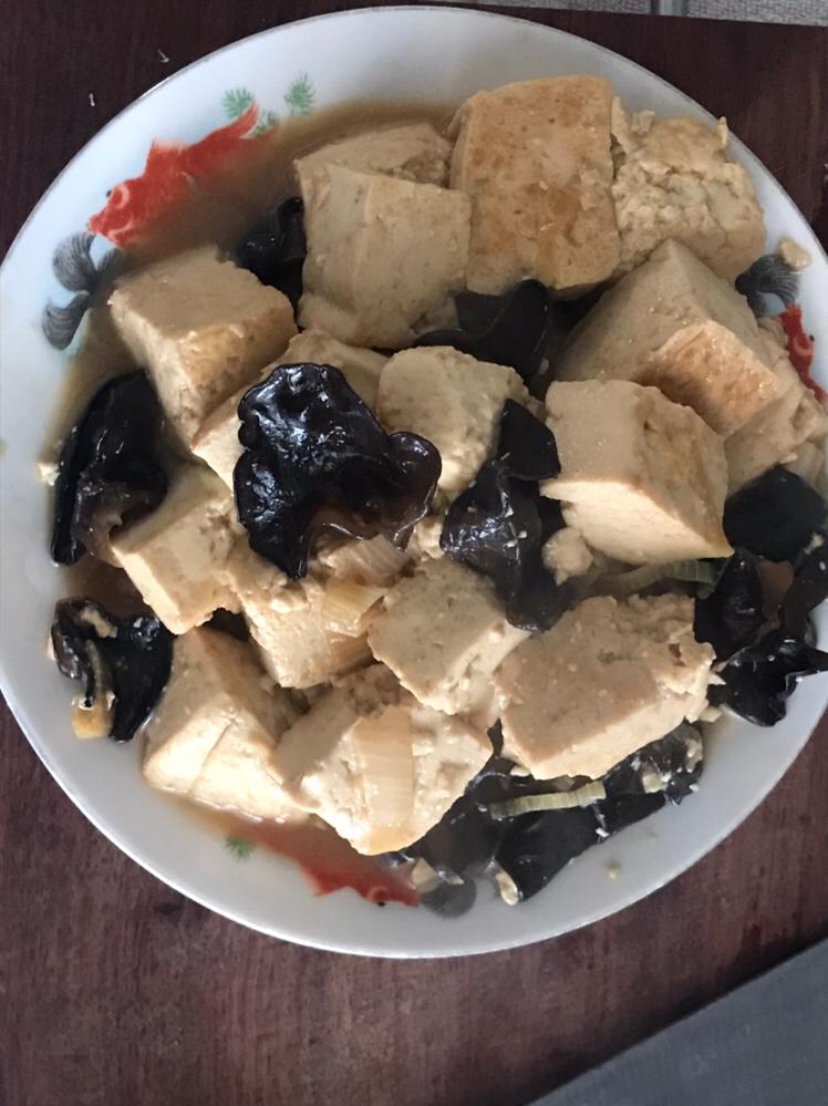 木耳炒豆腐
