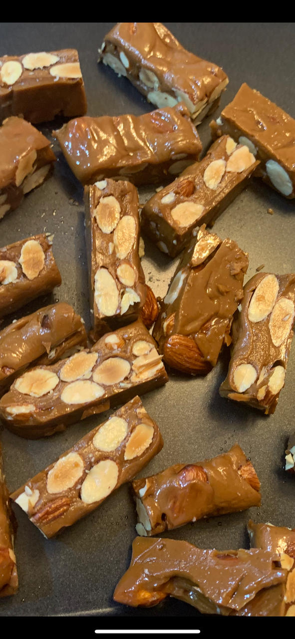 《Tinrry+》焦糖杏仁太妃糖