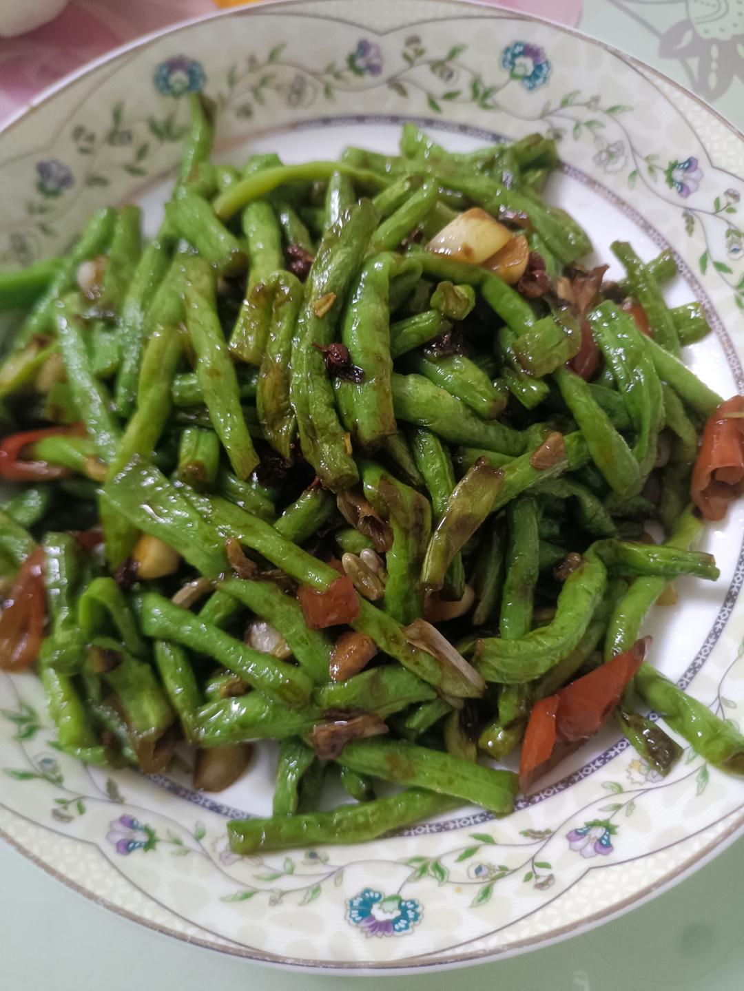 超好吃的干煸豆角
