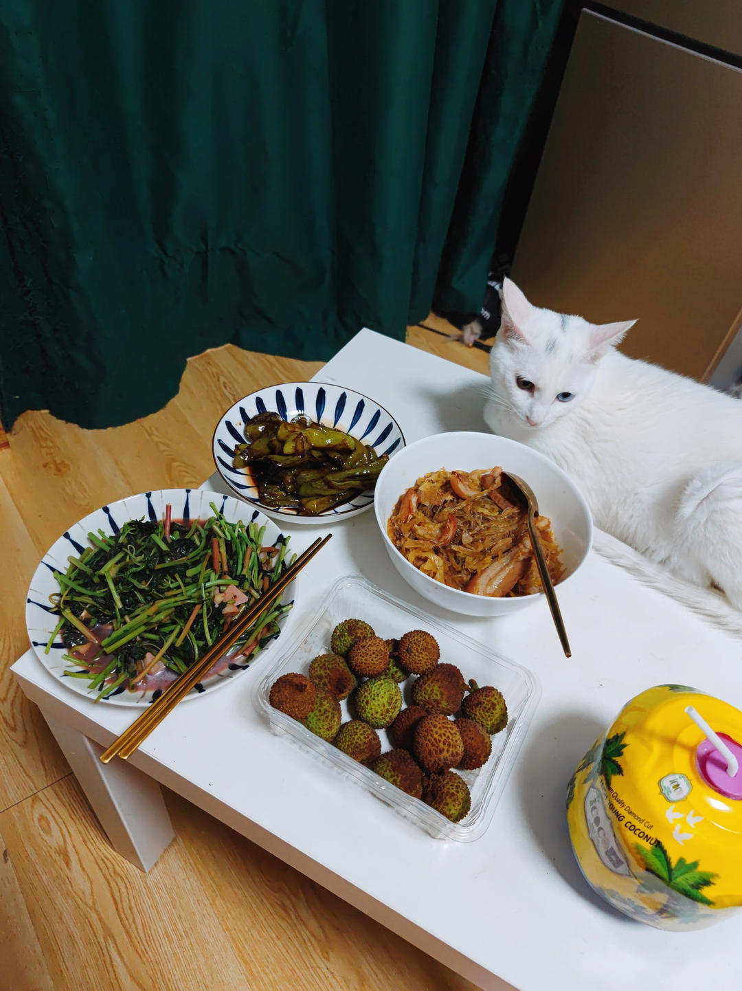 东北酸菜猪肉炖粉条